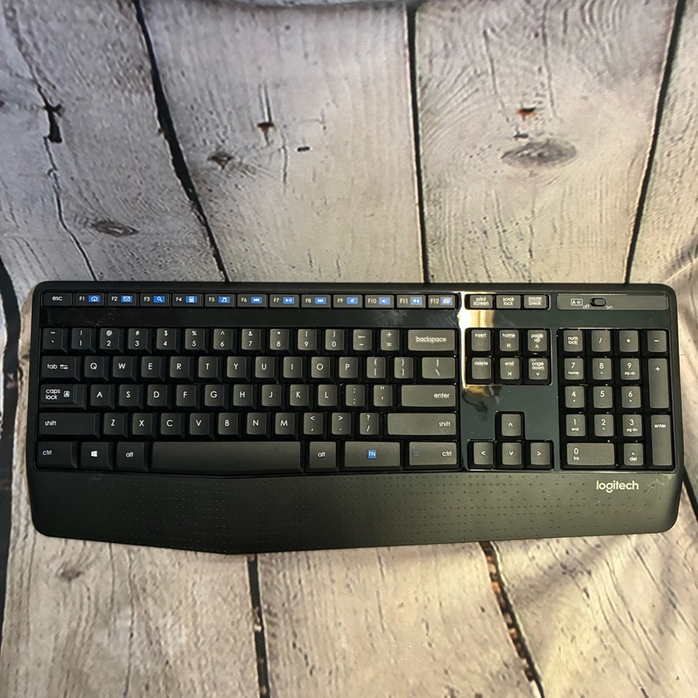 Logitech Black Wireless Keyboard ONLY with Blue Accents GUC‎
